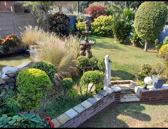 5 BEDROOM HOUSE FOR SALE IN BLUFF